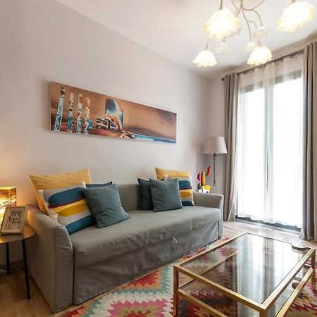 Inbarcelonasuites Dış mekan fotoğraf